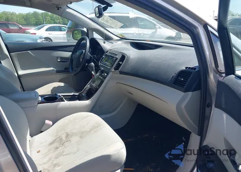 2010 Toyota Venza Base V6 z USA, uszkodzony, nr VIN 4T3ZK3BB4AU027331